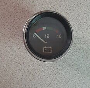 ВОЛЬТМЕТР 12.3812010 ВАЗ-2105