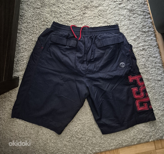 Винтажные плавательные/пляжные шорты Nike. XL