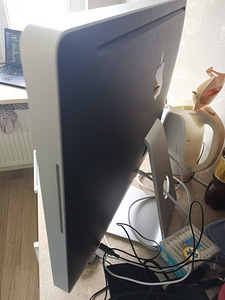 Apple iMac "24, early 2008 (2 foto / 2)