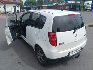 Mitsubishi Colt facelift 2009 (6 foto / 8)