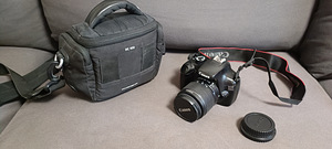 Canon DS126291 (2 foto / 7)