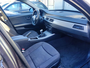BMW E91 320d Shadowline 6k мануал (13 фото из 14)