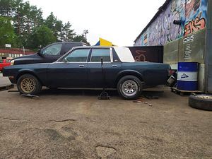 Chrysler New Yorker Fifth Avenue (6 foto / 8)