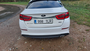 Kia Optima 1.7 Disel (11 foto / 15)