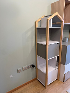 Kapp 460L × 370S × 1590K mm (1 foto / 2)