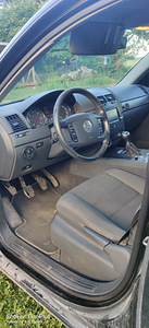 Touareg 2.5 128kw manuaal (7 foto / 7)
