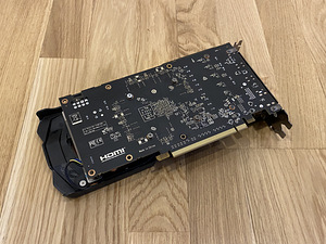 XFX RX 480 8GB (2 foto / 3)