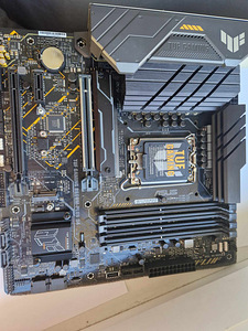 TUF GAMING B660M-PLUS D4 (2 foto / 7)