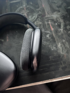 AirPods Max (3 foto / 6)