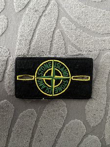 STONE ISLAND (2 фото из 3)