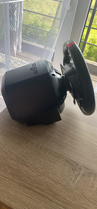 Thrustmaster rool ja pedaalid (4 foto / 6)