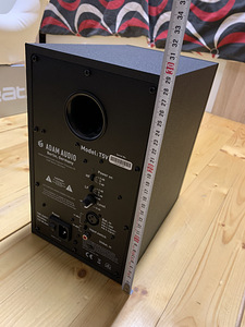 Adam Audio T5V Kõlarid (4 foto / 6)