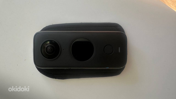 Action camera Insta360 ONE X2 + Аксессуары (фото #3)