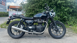 Triumph Street Twin 900 2018 (2 foto / 10)