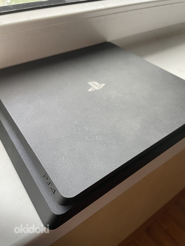 PlayStation 4 slim