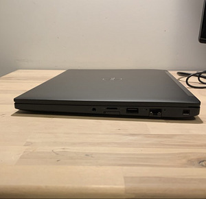 Dell Latitude 7390 (3 foto / 7)