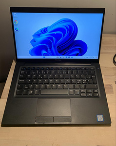 Dell Latitude 7390 (7 foto / 7)