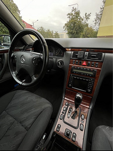 Mercedes w210 Avantgarde e320 165кв + рег. уплачен (5 фото из 6)