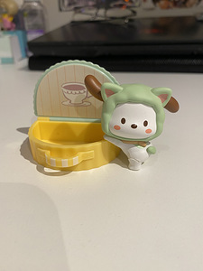 Sanrio hello kitty pochacco blind box figure figuur figurine (1 foto / 4)