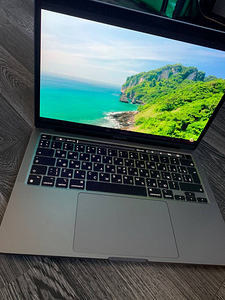 Apple MacBook Pro 2022 M2 512gb (2 foto / 3)