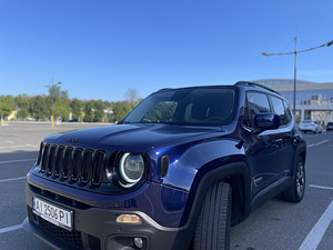 Jeep Renegade Ukraina numbrimärkidega (2 foto / 6)