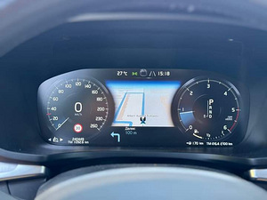 Volvo v60 (7 foto / 10)