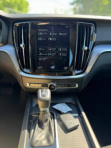 Volvo v60 (8 foto / 10)