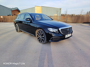 Mercedes-Benz E350 (3 фото из 14)