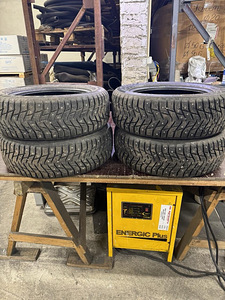 Talverehvid 215/60 R17 (4 rehvi) (1 foto / 5)