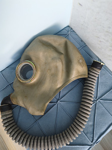 IP 46 Gasmask Gaasimask (2 foto / 2)