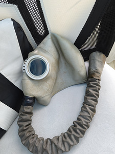 IP 4 gasmask gaasimask (1 foto / 3)