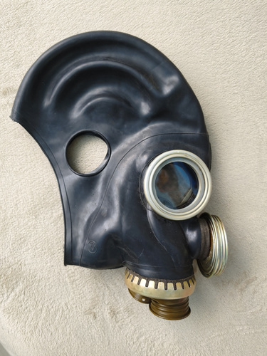 GP 5m Gasmask Gaasimask black