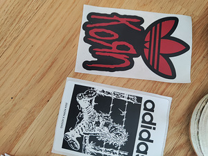 Korn x Adidas, superstar (7 foto / 10)