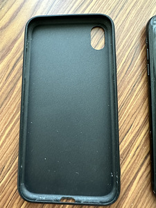 iPhone Xr - Черный (4 фото из 4)