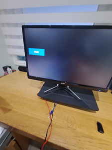 Monitor (2 foto / 3)