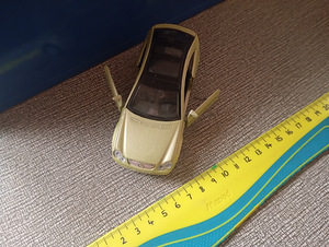 Auto mudel (4 foto / 5)