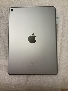 iPad Pro 9,7 Wi-Fi 128GB (4 foto / 6)