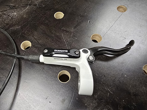 Shimano hüdraulilised pidurid (2 foto / 10)