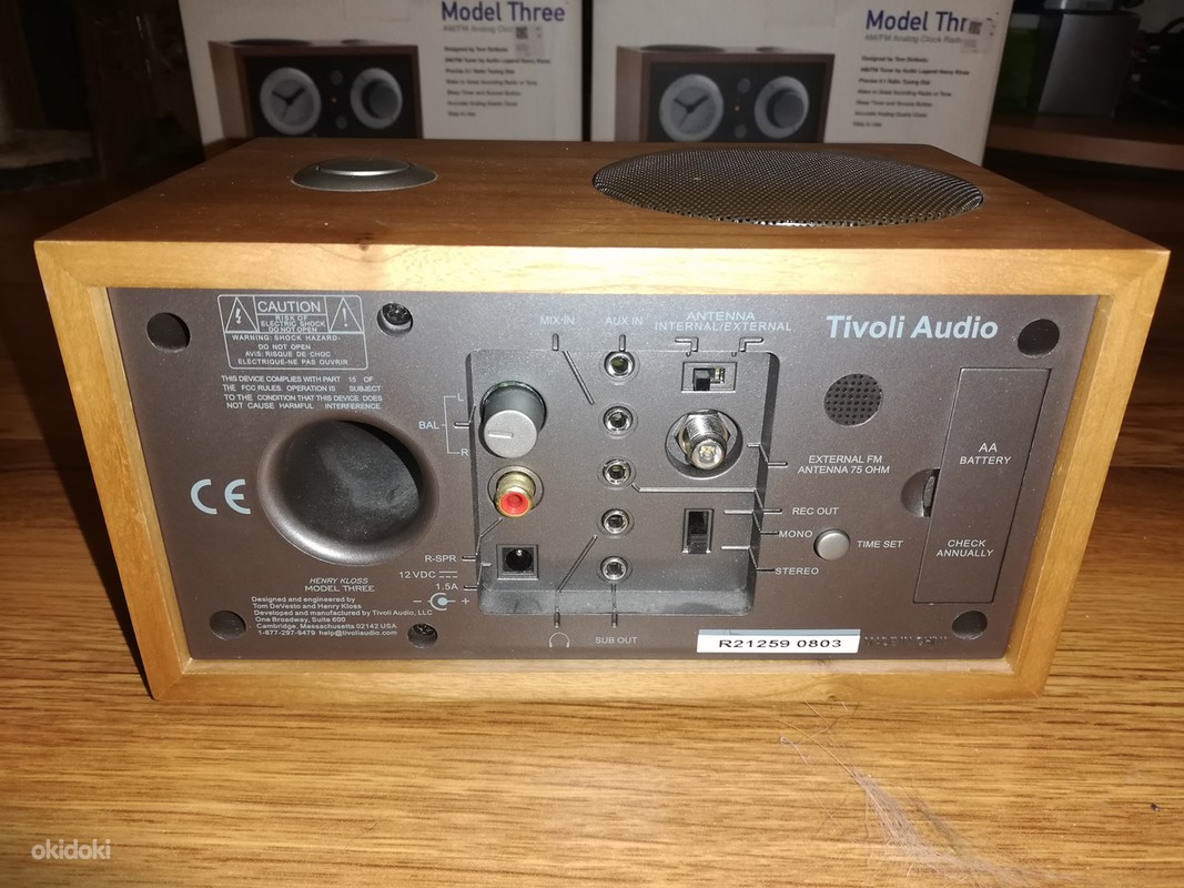 TIVOLI AUDIO HENRY KLOSS MODEL THREE KELLRAADIO Tartu Audio ja