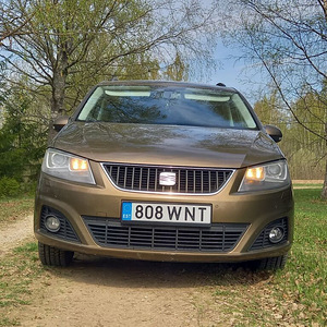 SEAT ALHAMBRA TDI 103kW 2011 АВТОМАТ (6 фото из 10)