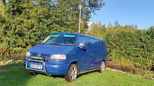 Volkswagen Transporter LONG 2.5 TDI 75kW WEBASTO (2 foto / 10)
