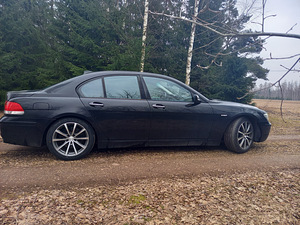 BMW 730 DIISEL AUTOMAAT 2007 (5 foto / 10)