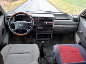 VW CARAVELLE LONG 2001 2,5TDI 111KW (8 foto / 10)