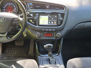 Kia Ceed 2017 Diisel, Automaat, Üv-08.2027 (12 foto / 15)
