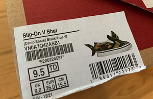 Vans Slip On Camo Shark 26 (4 foto / 4)