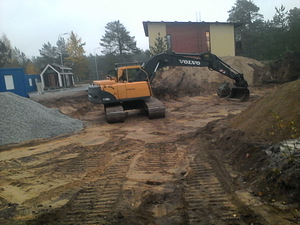 Komunikatsioonitööd (2 foto / 3)