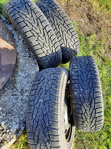 NOKIAN 195/65 R15(Opel Zafira) (2 foto / 3)