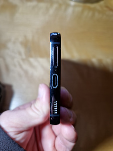 Samsung Galaxy s22 (3 foto / 6)