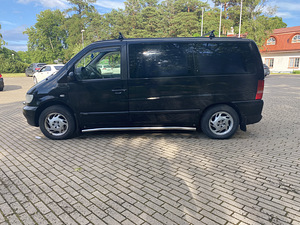 MERCEDES-BENZ V 220 CDI (6 foto / 13)