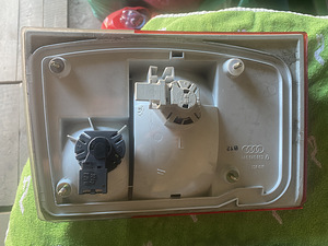 Audi 100 c4 Hella (3 foto / 4)